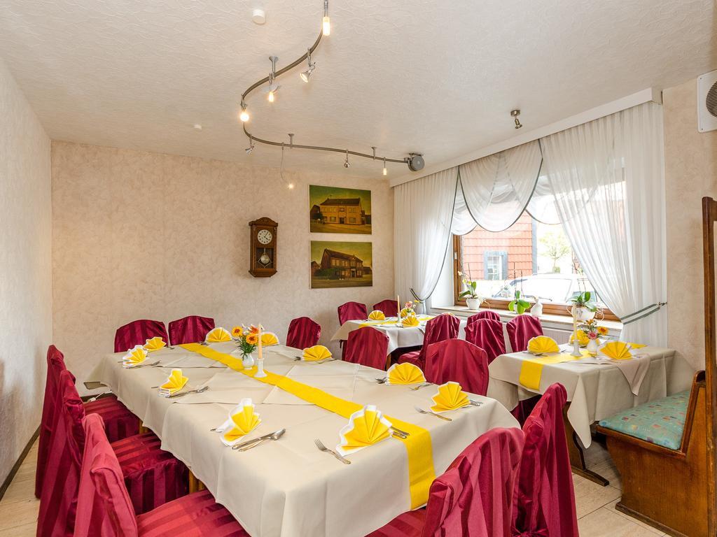 Landhotel Hamburger Hof Nettlingen Esterno foto