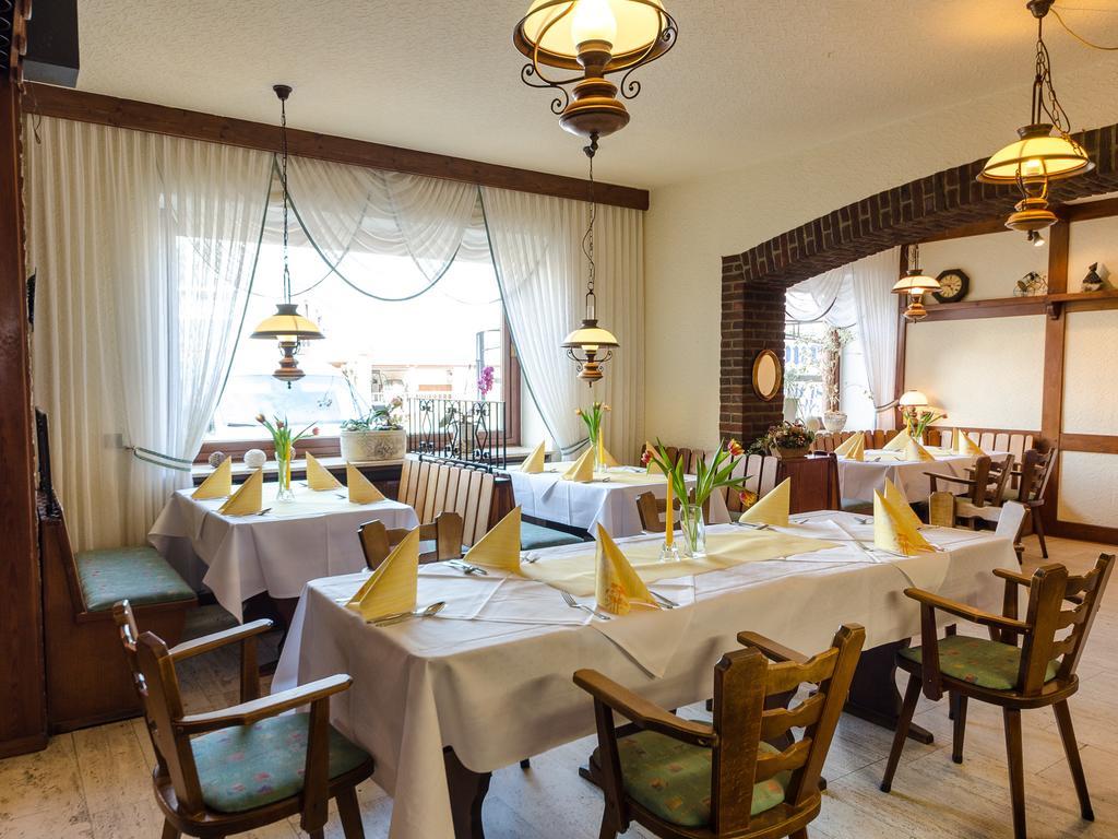 Landhotel Hamburger Hof Nettlingen Esterno foto